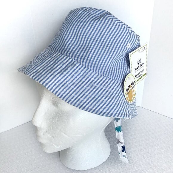Fresh Steps reversible bucket hat Kids 2-4T Blue white seersucker and Dinosaur - Picture 1 of 8